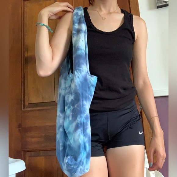 Blue tie dye tote bag - Picture 4 of 5